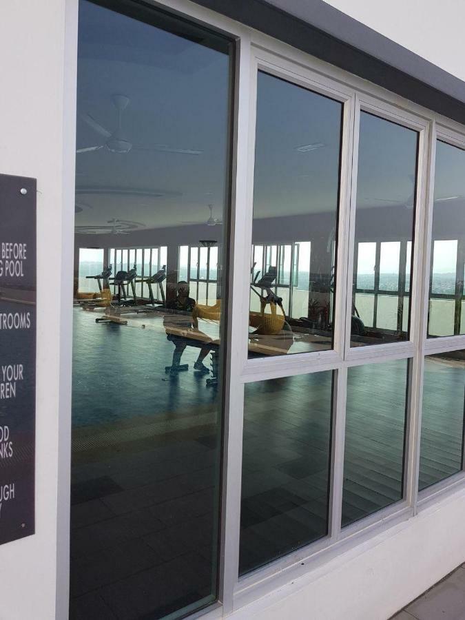 Hz Homestay @Ascotte Boulevard Semenyih Exterior photo